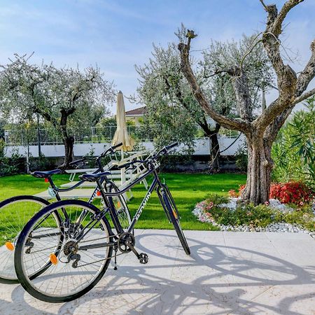 Le Ville Della Romantica Manerba del Garda Eksteriør bilde